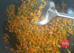 Illustration of how to make rice balls 2