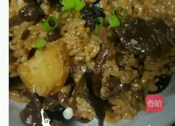 Illustration of Laojie’s signature braised rice recipe 9