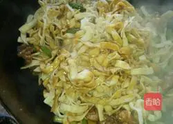 Illustration of how to cook chicken legs with braised noodles 10