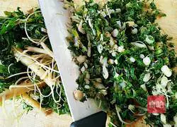 Illustration of how to make crispy vegetable pancakes 4