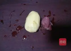 Illustration of how to make potato lean meat porridge 1