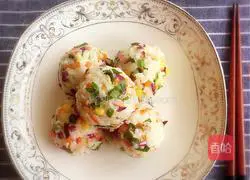 Illustration of how to make colorful rice balls 8