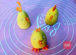 Illustration of how to make steamed buns with deep love between father and son 5