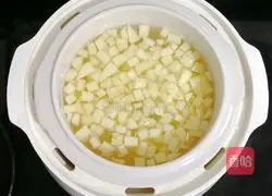 Illustration of how to make millet, yam and apple porridge (baby food supplement) 5