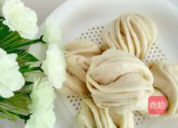 Sesame oil flower roll recipe illustration 5