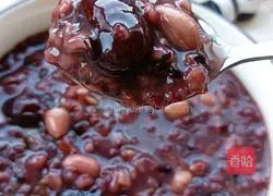 Three-color brown rice porridge recipe 1