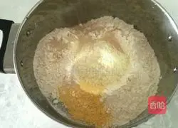 Illustration of how to make buckwheat steamed buns 2