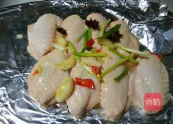 Recipe for salt-baked chicken wings in rice cooker 5