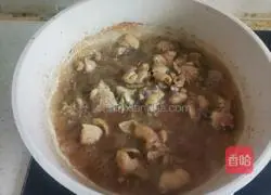 Illustration of how to make rice noodles with mushrooms and chicken 8