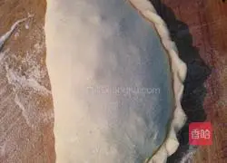 Illustration of how to make leek and egg boxes 9