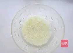 Illustration of how to make white fungus porridge and snow pear porridge 3