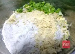 Illustration of how to make Yuqian cornmeal steamed buns 2