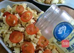 Illustration of Baked Rice with Chicken in Mushroom Sauce 15