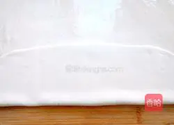 Illustration of how to make salt and pepper rolls 12