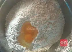 Illustration of how to make bean paste rolls 2