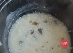 Illustration of how to make preserved egg and lean meat porridge 12