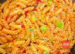 Illustration of how to make screw pasta 8