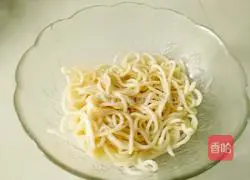 Illustration of how to make cold noodles with sesame sauce 10