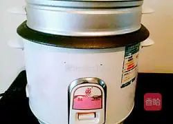 Illustration of how to make milky matcha steamed cake 12