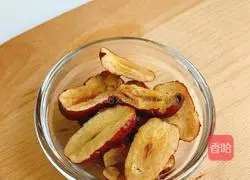 Illustration of how to make red date and pear porridge 2