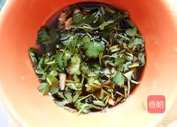 Illustration of how to make braised noodles with shredded pork and beans 6