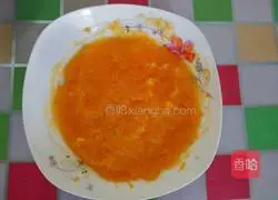 Illustration of how to make sweet potato and red date hair cake 3