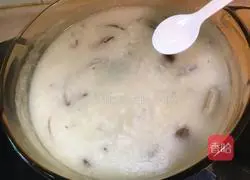 Illustration of how to make squid and seafood porridge 14