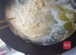 Illustration of making cold noodles 2