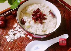 Illustration of how to make apple oatmeal 6