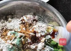 Illustration of how to make southern Fujian spring rolls 10