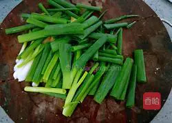 Illustration of rice cooker baked chicken 10