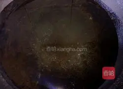 Illustration of how to fry Yuanxiao 4