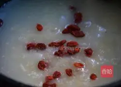 Illustration of how to make red date and yam porridge 7