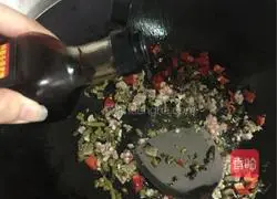 Illustration of how to make cornmeal steamed buns 14