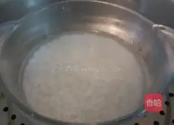 Illustration of making rose glutinous rice balls 2