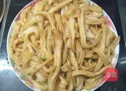 Illustration of how to make dry fried rice noodles 8