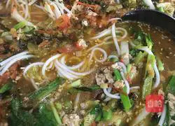 Yunnan small pot rice noodles recipe 7