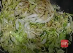 Illustration of how to make fried rice noodles 3