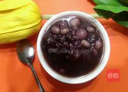 Illustration of how to make blood-tonifying porridge 5