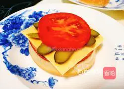 Illustration of how to make fried egg burger 6