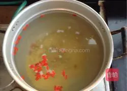 Illustration of how to make mung bean and millet porridge 4