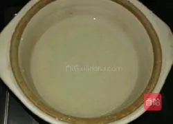 Illustration of how to make sausage clay pot rice 1