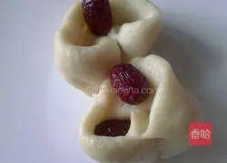 Illustration of how to make milk-flavored jujube rolls 10