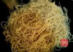 Beans Illustration of braised noodles 9