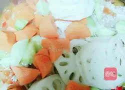 Illustration of how to make seafood and chicken risotto 10