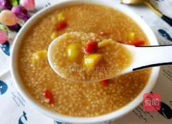 Illustration of how to make chestnut and millet porridge 10