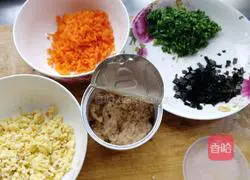 Illustration of how to make colorful rice balls 2