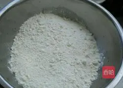 Illustration of how to make celery and meat pot stickers 16