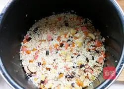 Ham mixed vegetables Illustration of how to make braised rice 6