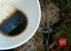Illustration of how to make fried rice noodles 6